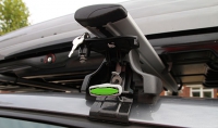 Багажник на крышу Thule Wing bar аэродинамический для DAEWOO Lanos 4d седан (97-03) за дверной проем