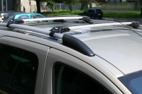 Багажник на крышу Thule WingBar EDGE крыловидный для  VOLKSWAGEN Cross Polo  (10-) хетчбек 5d  на рейлинги